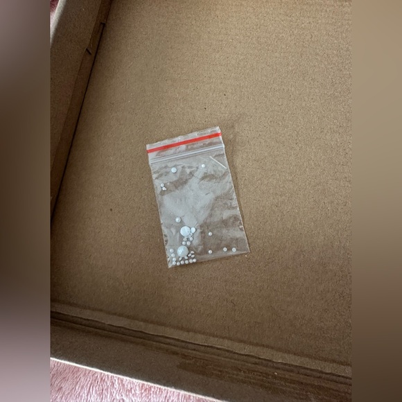 Steve Madden Thrive Pearl Clear Heels | size 6 - Picture 3 of 6